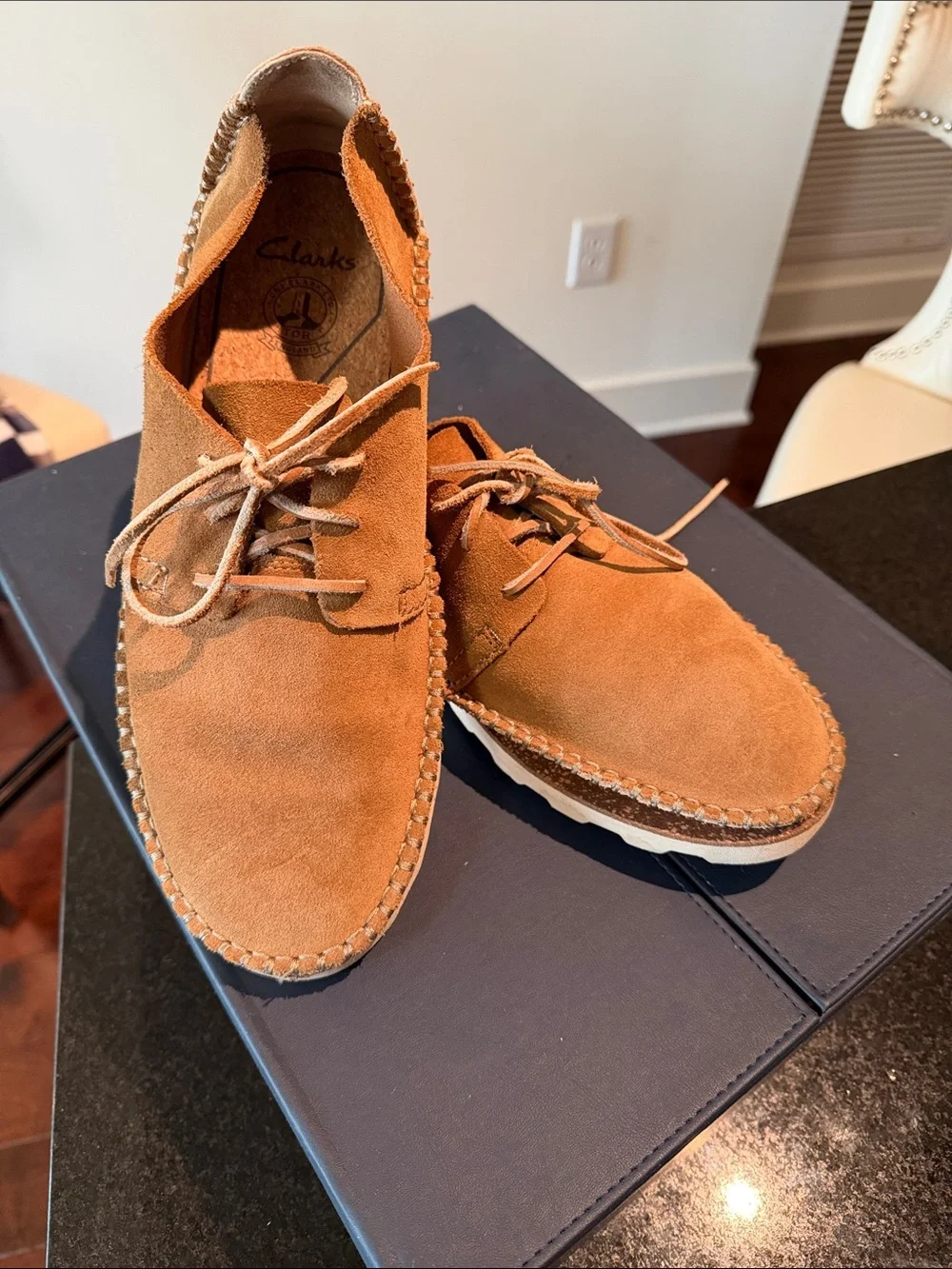 Clarks Men’s Suede Chukka Boots in Tan